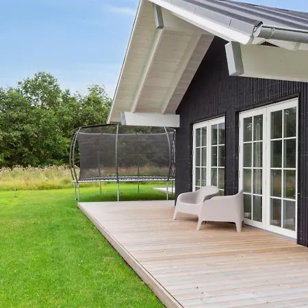 Bryngeir - 750m From The Sea In Djursland And Mols By Interhome Nyaraló